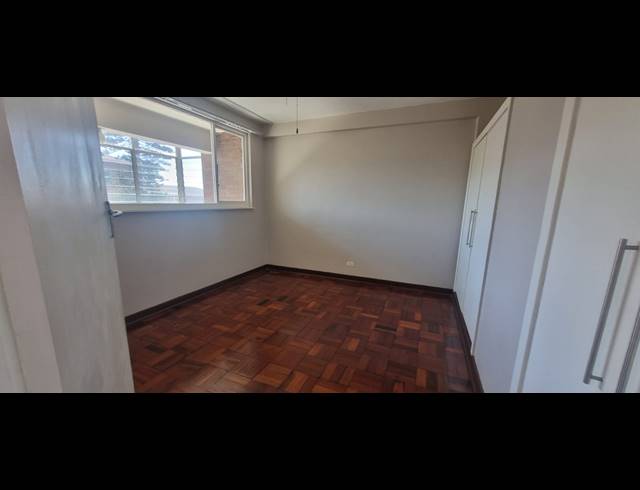 1.5 BEDROOM FLAT FOR SALE IN GLENWOOD